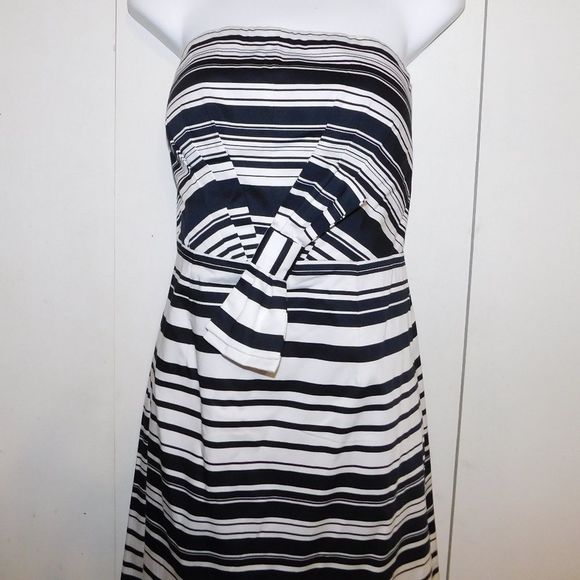 CK Striped Bow Strapless Dress - Picture 3 of 6